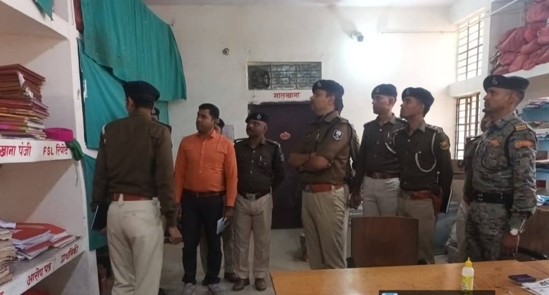 लंबित मामलों का शीघ्र निष्पादन करें थानाध्यक्ष- एसपी