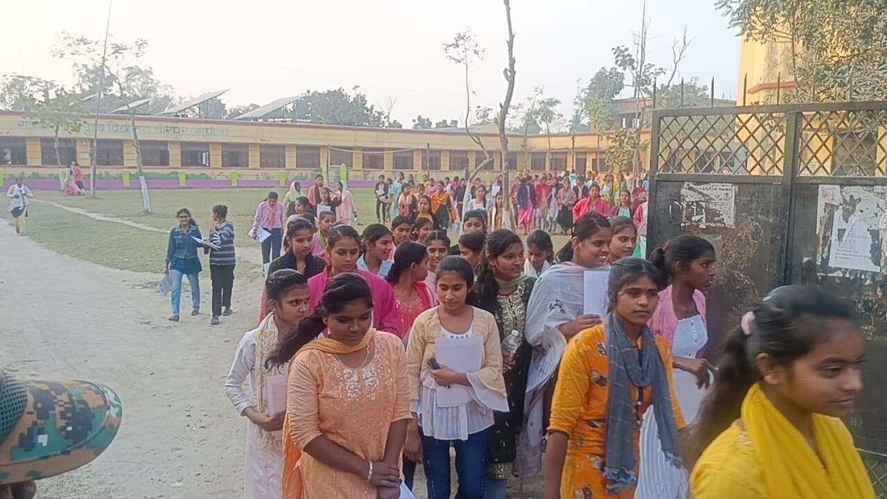 मैट्रिक परीक्षा के चौथे दिन 161 परीक्षार्थी रहे अनुपस्थित