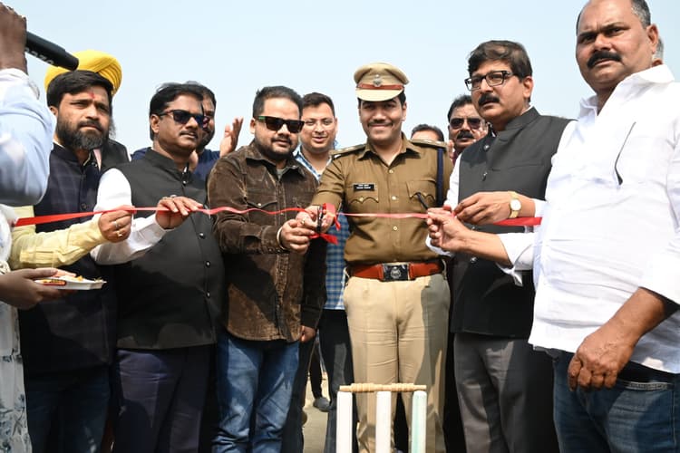 किशनगंज केपीएल सीजन थ्री का हुआ शुभारंभ,उदघाटन मैच में किशनगंज वारियर्स विजयी