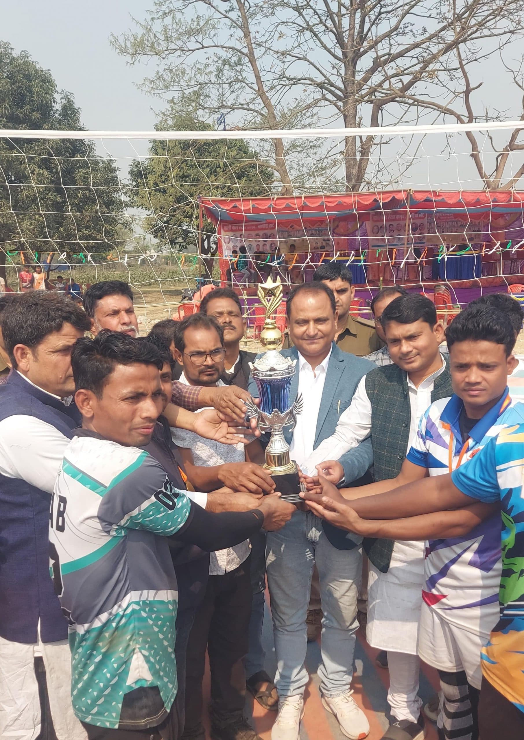 कटिहार ने फाइनल जीत कर वॉलीबॉल ट्रॉफी पर जमाया कब्जा