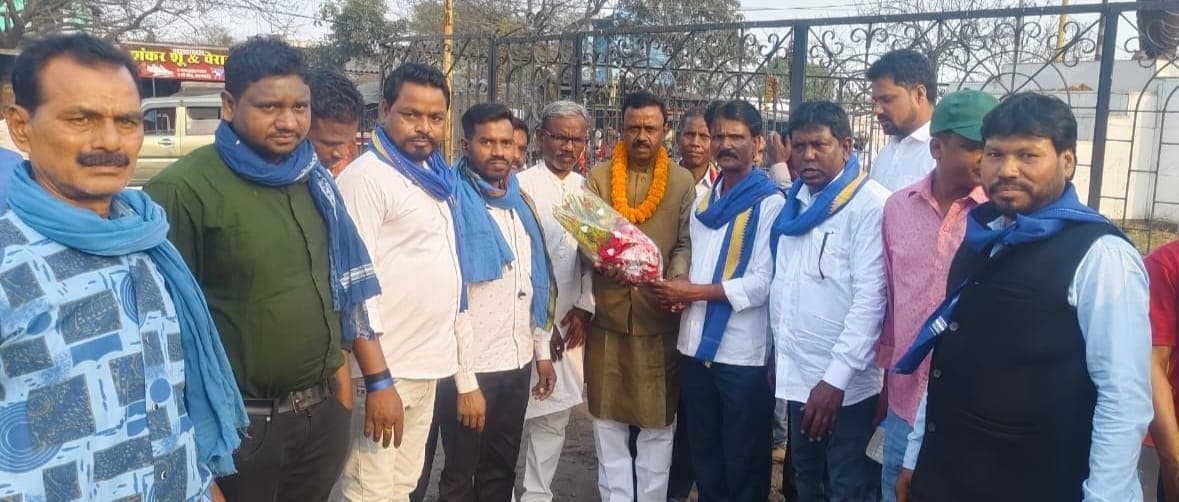 Bokaro News : पुलिस पर निर्दोष लोगों को डराने-धमकाने का आरोप