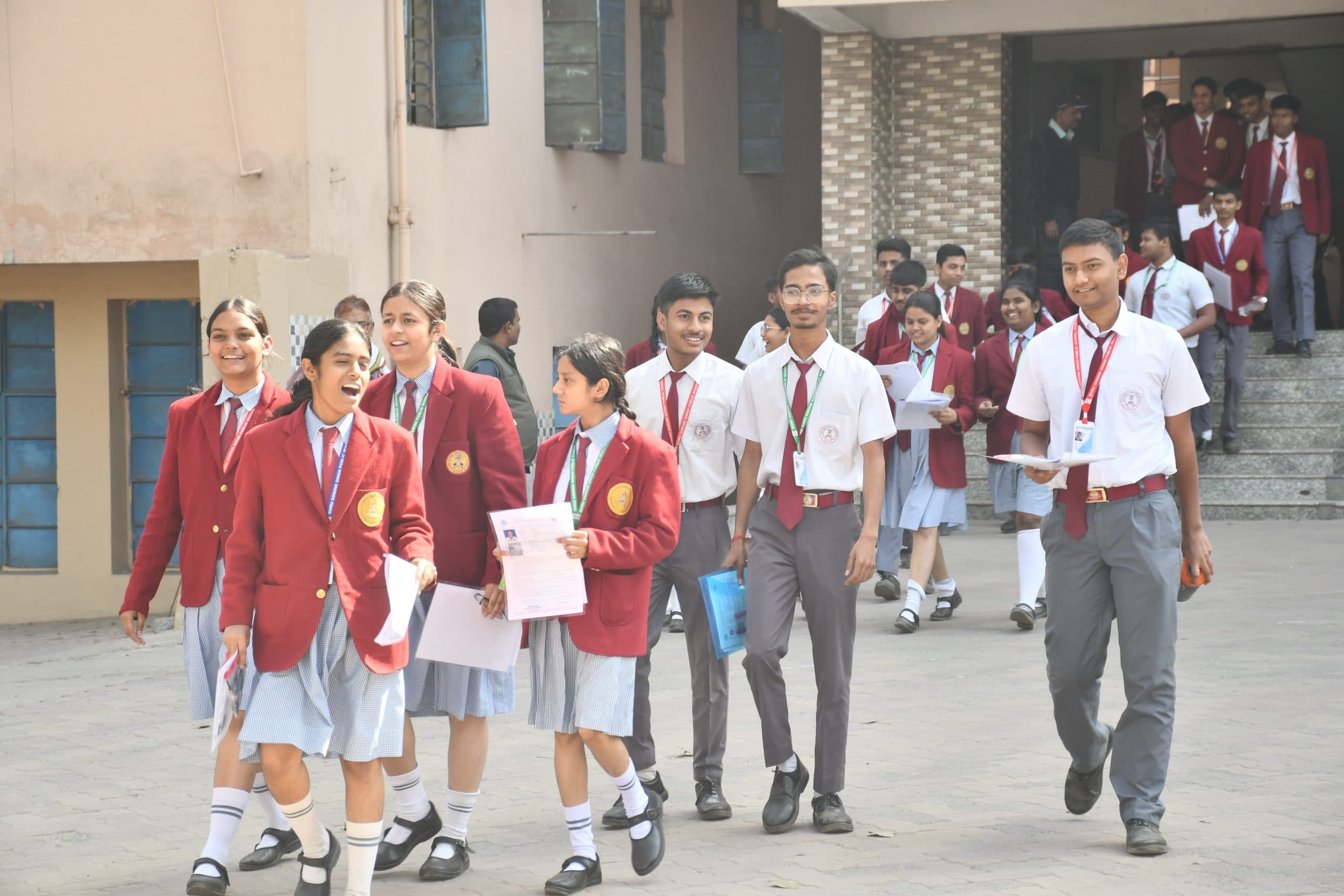 Bokaro News : बायोलॉजी आसान, फिजिक्स व केमिस्ट्री ने छकाया