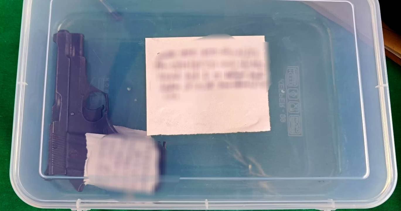 Aurangabad News : नशे की हालत में पंचायत समिति सदस्य पिस्टल के साथ गिरफ्तार