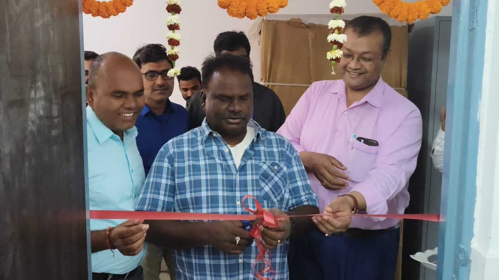 West Singhbhum : अनुमंडल अस्पताल में लगी एक्सरे मशीन, टीबी मरीजों व बुजुर्गों को मिलेगी मुफ्त सेवा