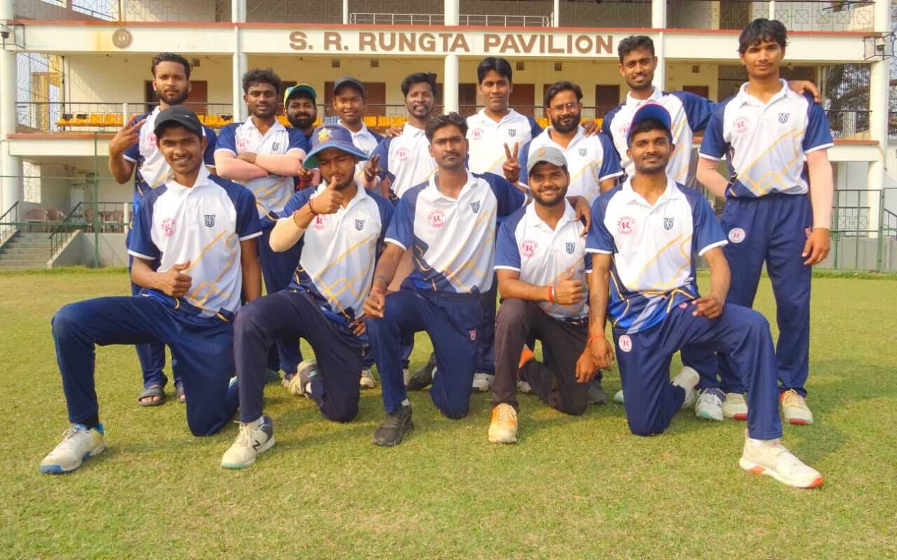 Chaibasa news : प्रताप क्रिकेट क्लब को हरा एसआर रुंगटा ग्रुप फाइनल में
