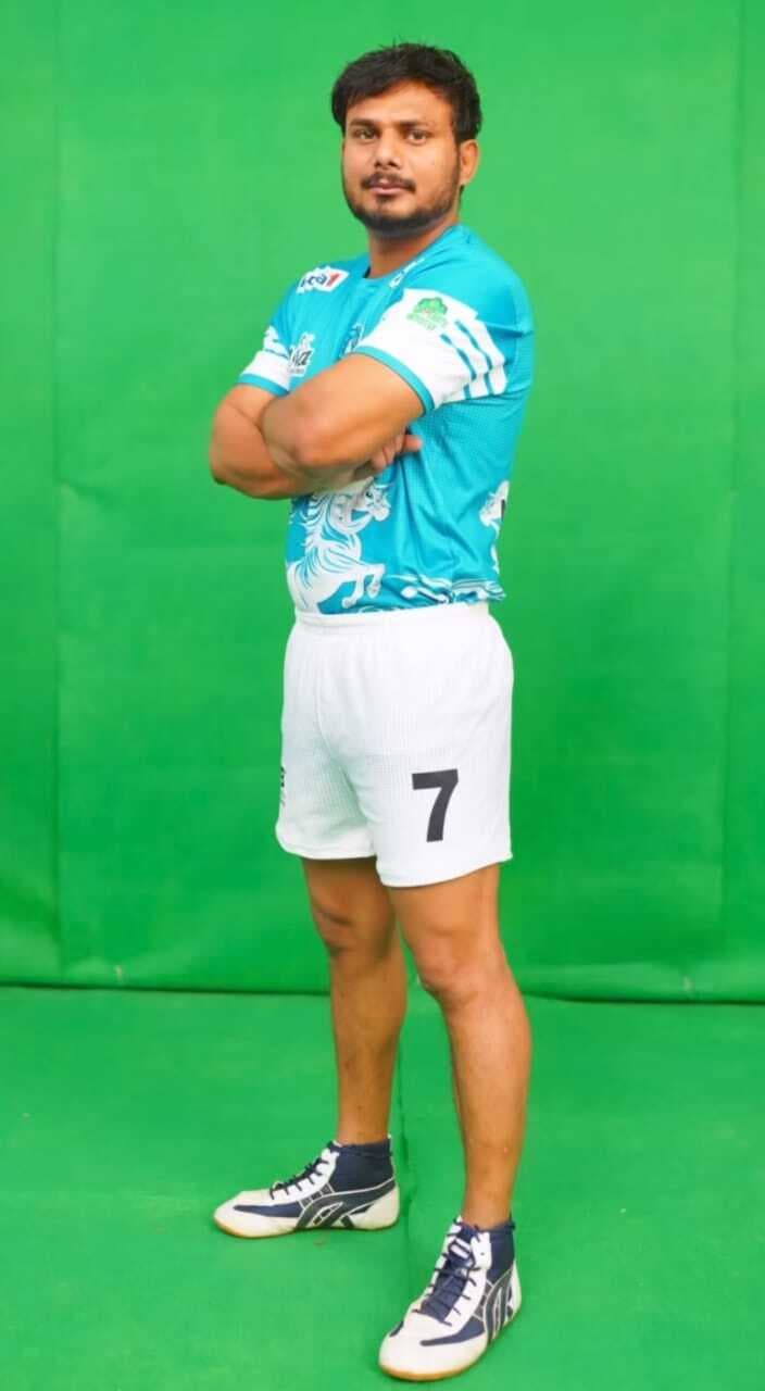 71वीं सीनियर नेशनल कबड्डी चैंपियनशिप में बलुआ के आशुतोष का हुआ चयन, गांव में खुशी का माहौल