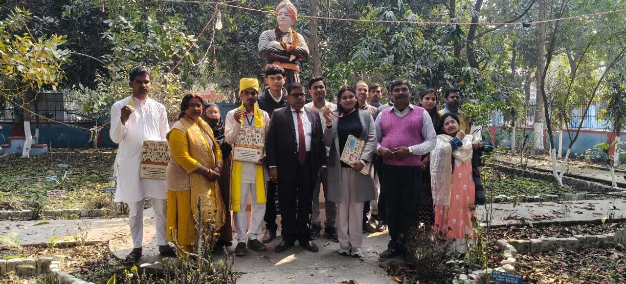 बीएसएस कॉलेज के छह विद्यार्थियों को मिला स्वर्ण पदक, कॉलेज परिवार में हर्ष