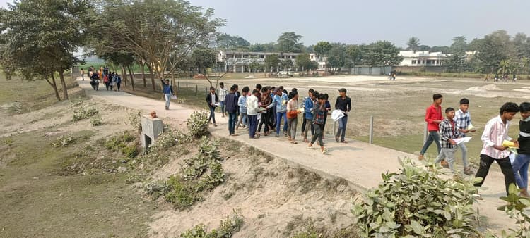 वीरपुर में पांचवें दिन 160 परीक्षार्थी रहे अनुपस्थित