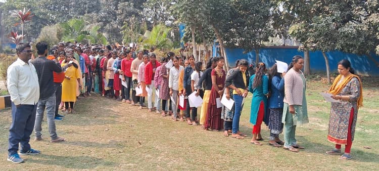 मैट्रिक परीक्षा में 688 परीक्षार्थी रहे अनुपस्थित