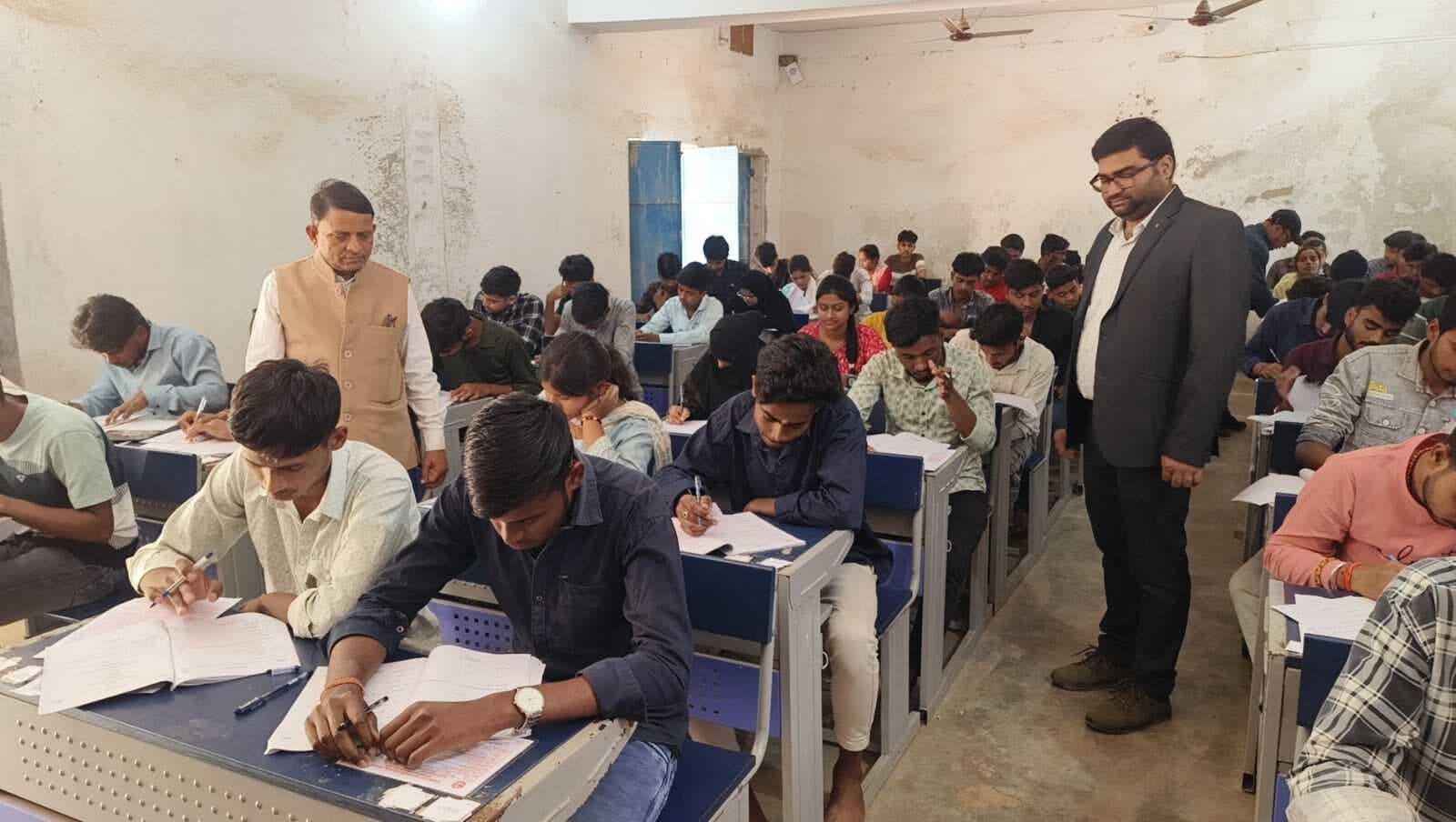 इंटरमीडिएट की परीक्षा में 58 परीक्षार्थी हुए शामिल