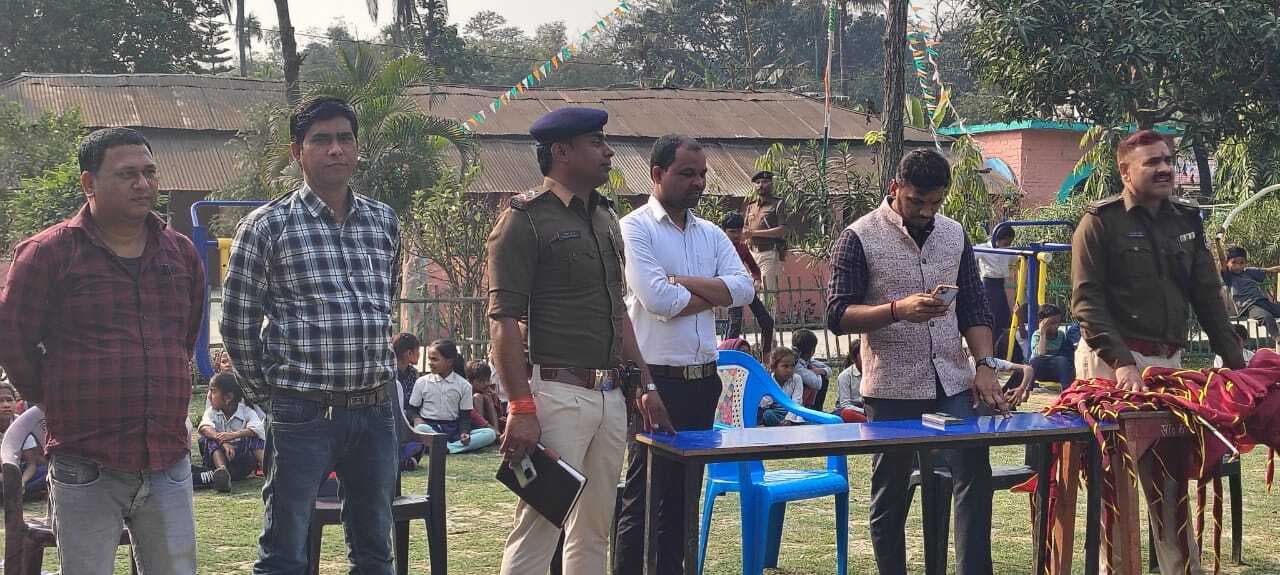 एसडीओ ने छात्र- छात्रों को दिये सफलता के टिप्स