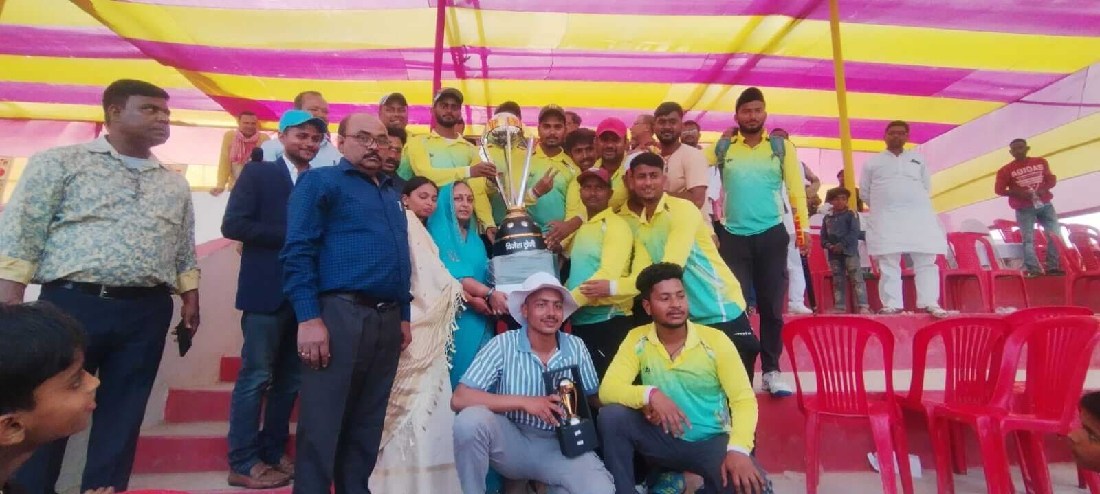 Madhubani News : फाइनल मैच में झंझारपुर ने फुलपरास को हराया