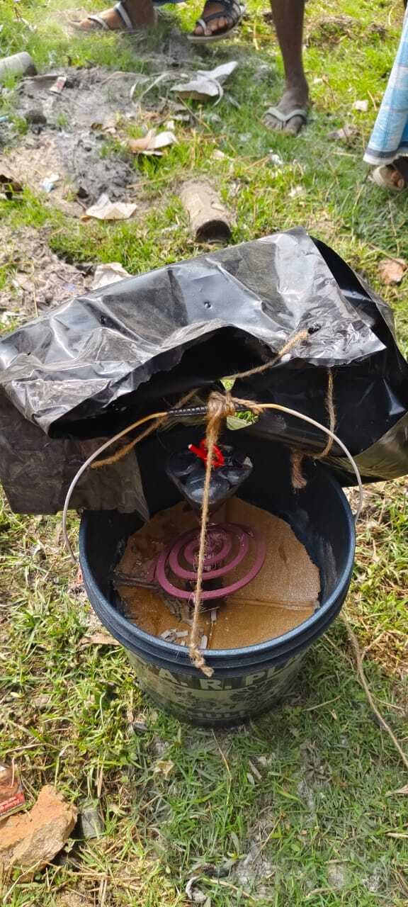 कोचिंग संस्थान से सात प्लास्टिक की बाल्टी में रखा ज्वलनशील सामग्री बरामद