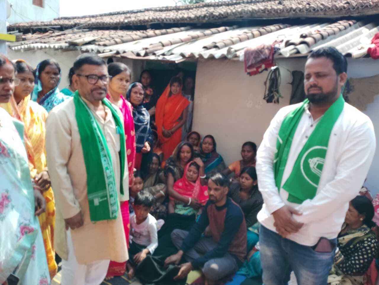 Bokaro News : मृतक की पत्नी को कंपनी ने दिया 25 लाख का चेक