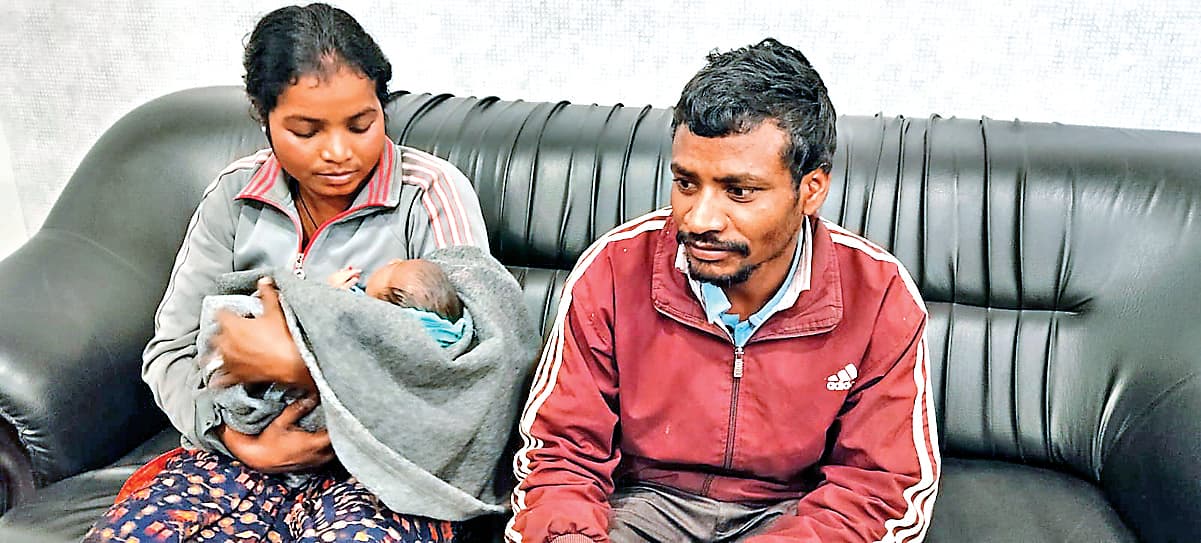 Ranchi News : नवजात का अपहरण करने वाली महिला गिरफ्तार