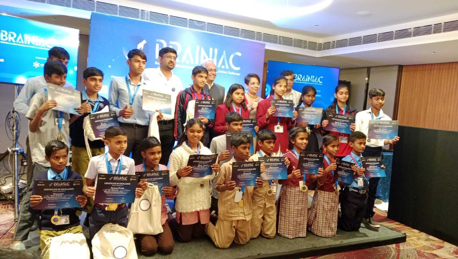 कस्तूरबा विद्यालय की छात्राओं ने बेंगलुरू में लहराया परचम