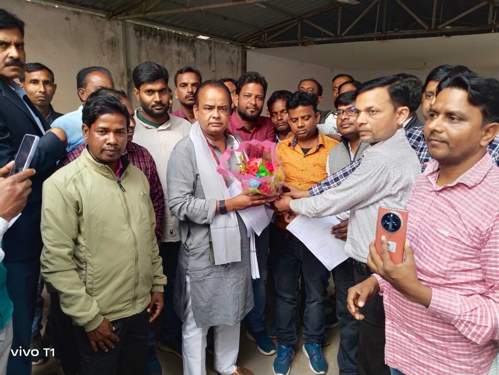 जेटेट पास अभ्यर्थियों ने मंत्री से की नियुक्ति प्रक्रिया शुरू करने की मांग