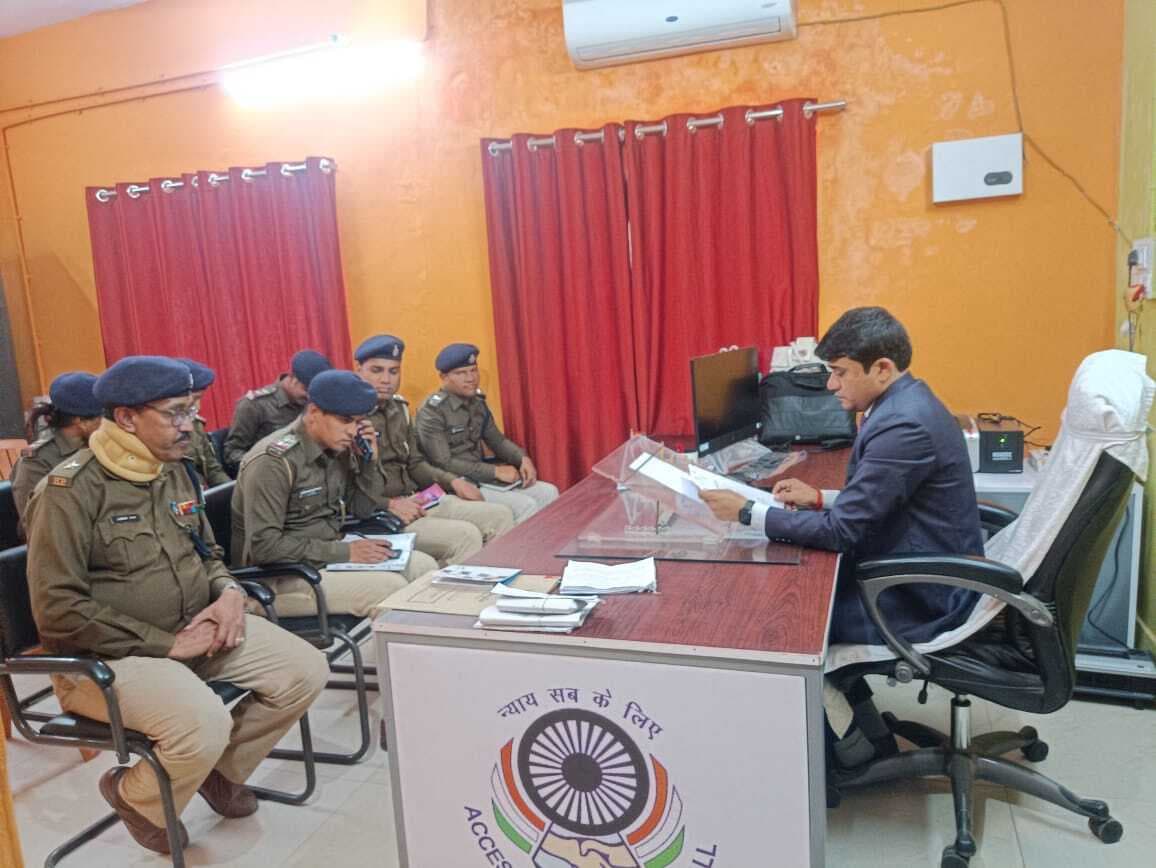 Madhubani News : लोक अदालत को ले निर्गत नोटिस को पक्षकारों को समय से उपलब्ध करायें थानाध्यक्ष