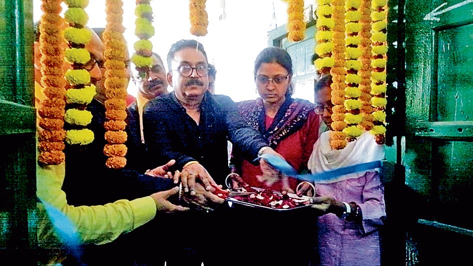 रानीगंज हाइ स्कूल में चलेगी स्मार्ट क्लास, छात्र पायेंगे आधुनिक शिक्षा