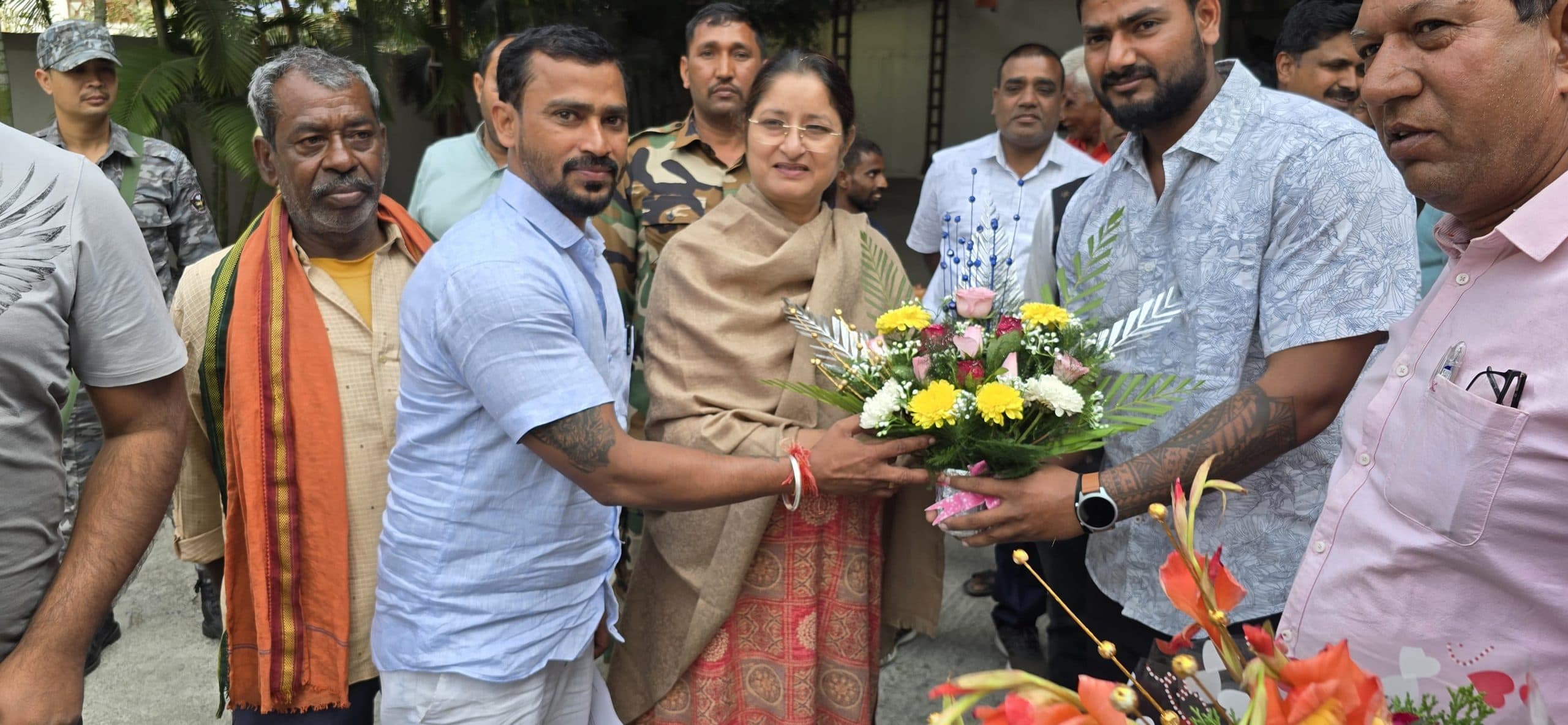 Giridih News : सांसद से सरिया शहरी क्षेत्र में बंद पेयजलापूर्ति योजना को चालू करने की मांग