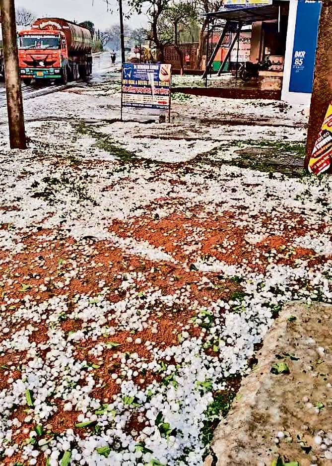 Bokaro News : तांतरी व तुपकाडीह में पड़े ओले, जमकर हुई बारिश