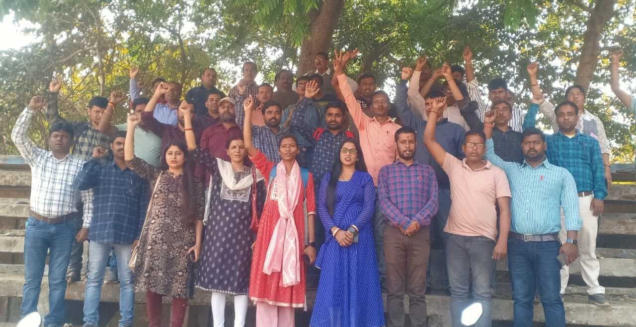 सहायक आचार्य की नियुक्ति प्रक्रिया शुरू कराये सरकार, जेटेट सफल अभ्यर्थियों ने की मांग