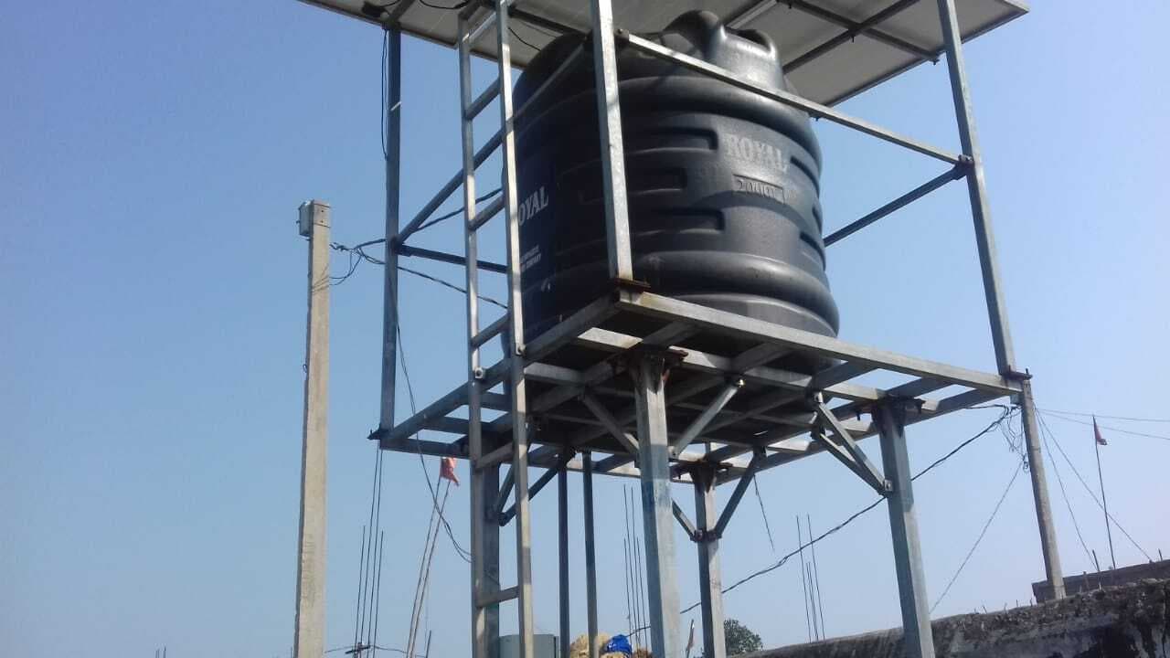 छह माह से जलमीनार खराब, पेयजल के लिए लोग परेशान