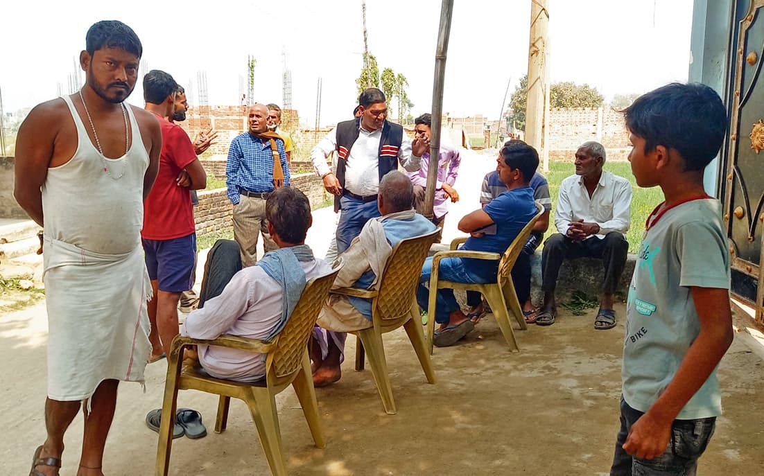 चालक को झपकी आने के कारण कंटेनर से टकरायी स्कॉर्पियो