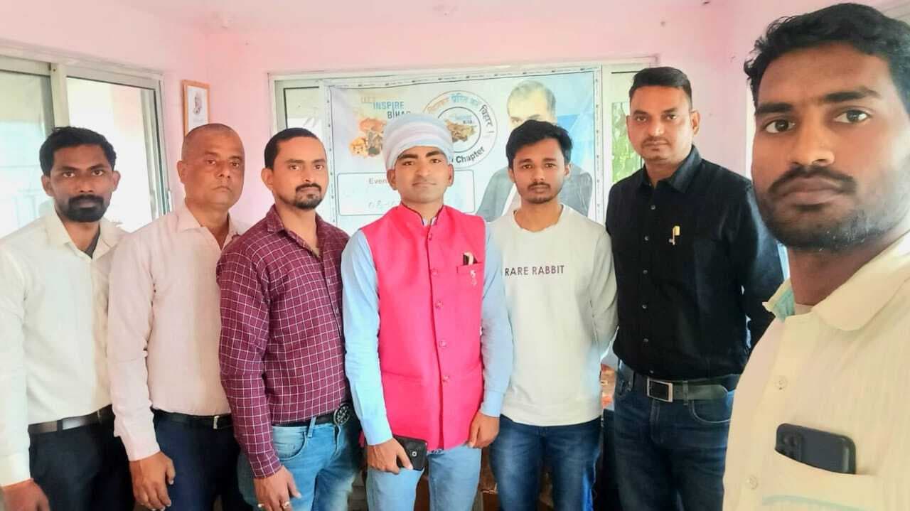 स्टार्टअप एंड बिजनेस समिट को लेकर की गयी चर्चा