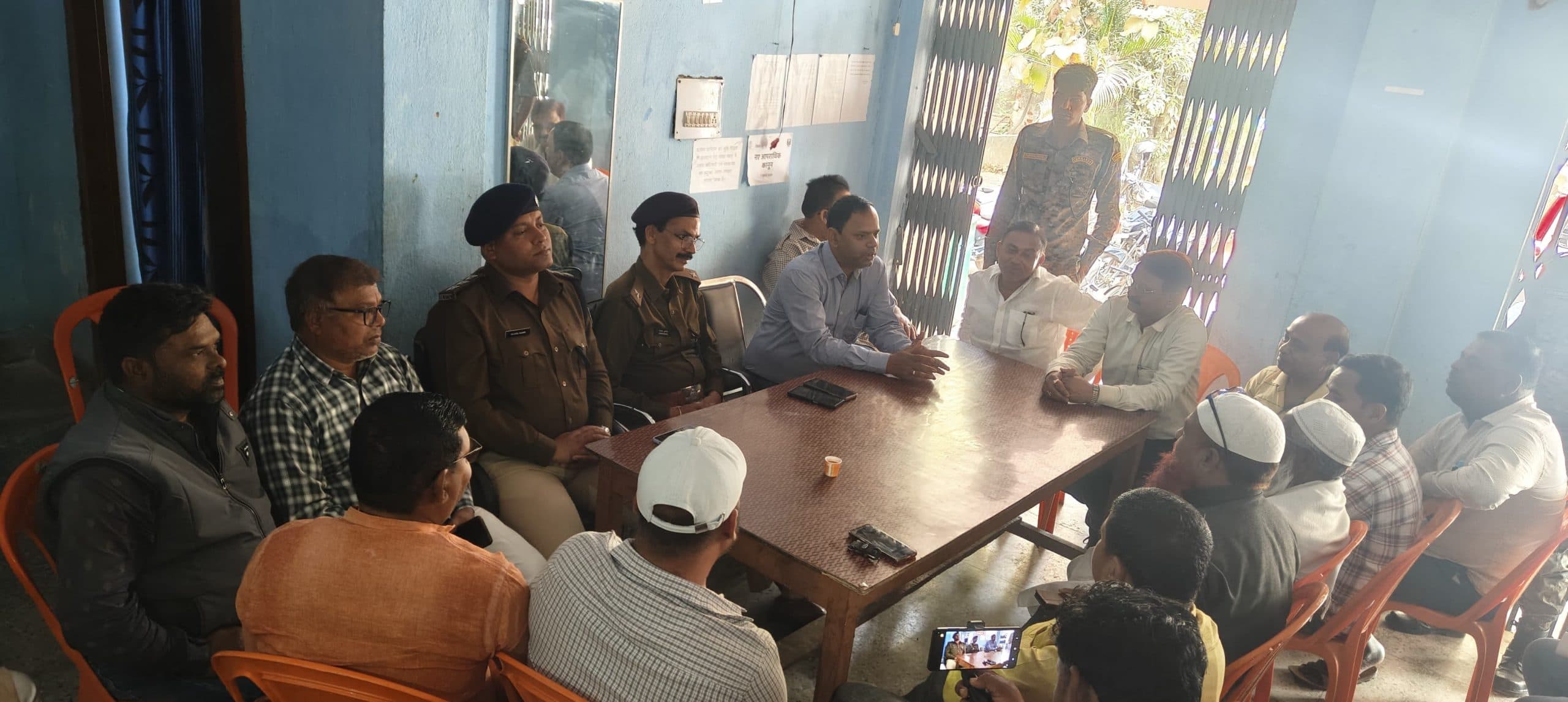 सोशल मीडिया पर गलत पोस्ट करने पर होगी कार्रवाई
