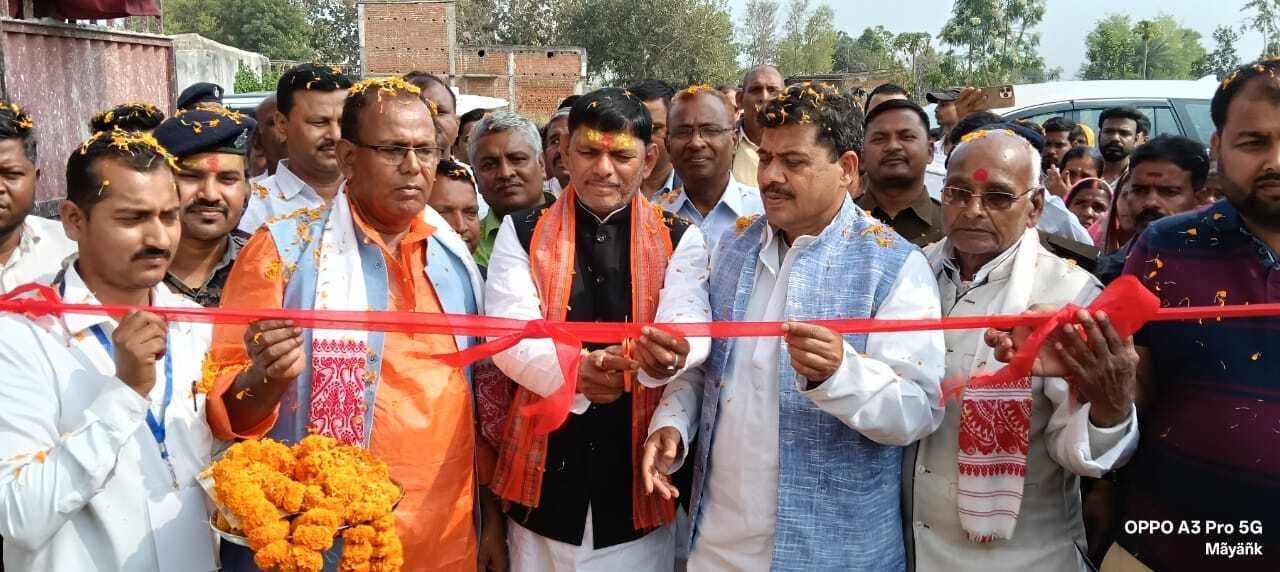 नर्सिंग व टीचर्स ट्रेनिंग कॉलेज के भवन निर्माण का हुआ शिलान्यास