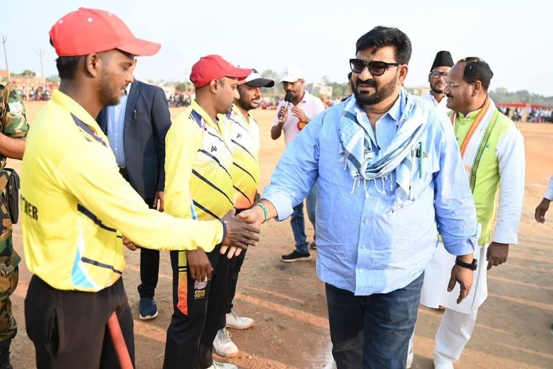 फाइनल मैच में हसन एकादश रांची ने पवन पैंथर गिरिडीह को हराया