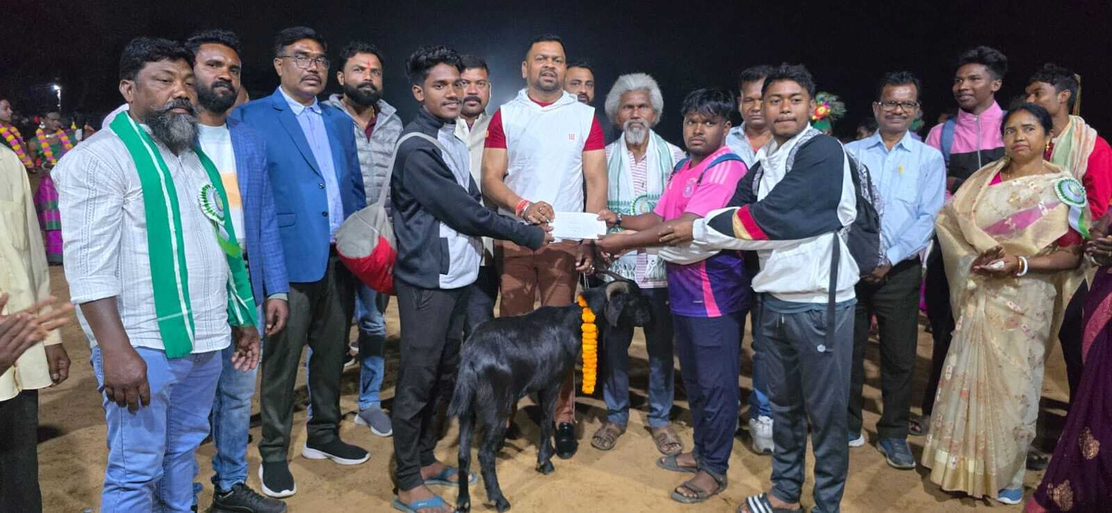 FOOTBALL GOVINDPUR : डोमजुड़ी को हराकर सुभाश्री की टीम चैंपियन