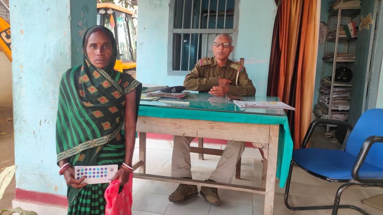 सीएसपी संचालक ने महिला के खाता से किया दो हजार का अवैध निकासी