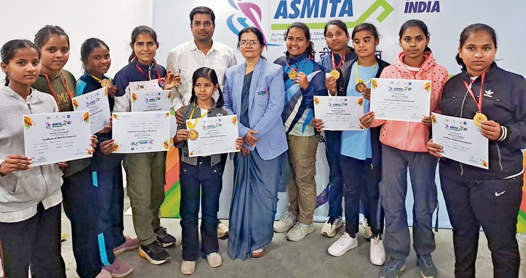 Chhapra News : मुजफ्फरपुर में आयोजित खेलो इंडिया वूमेंस लीग वुशू में सारण ने सात पदक झटके