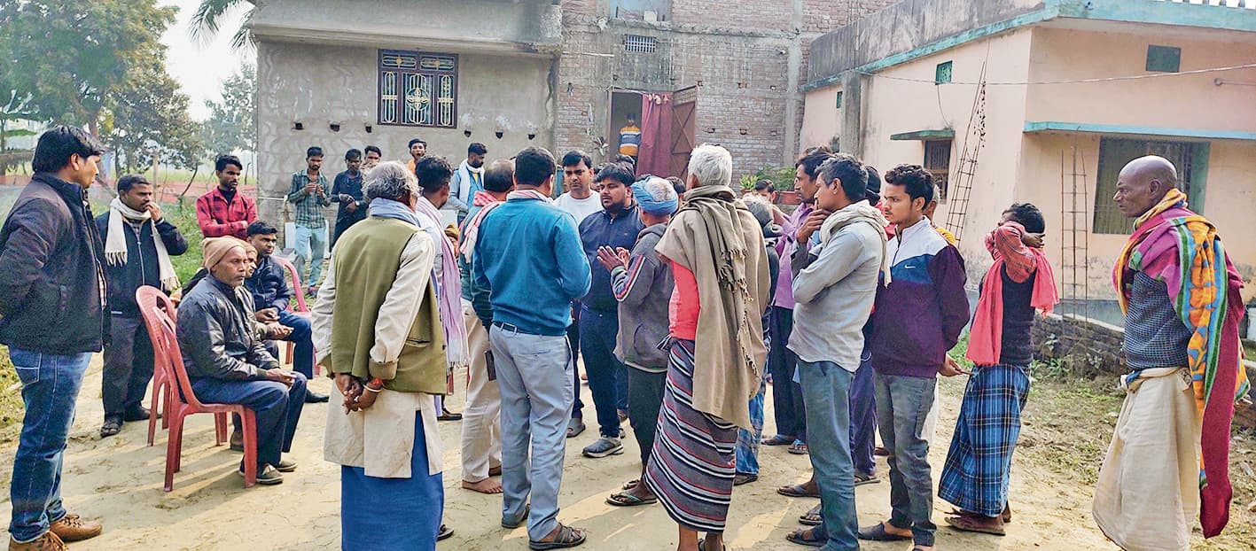 Chhapra News : रसूलपुर में घर से बुलाकर युवक को अज्ञात अपराधियों ने मारी गोली, मौत