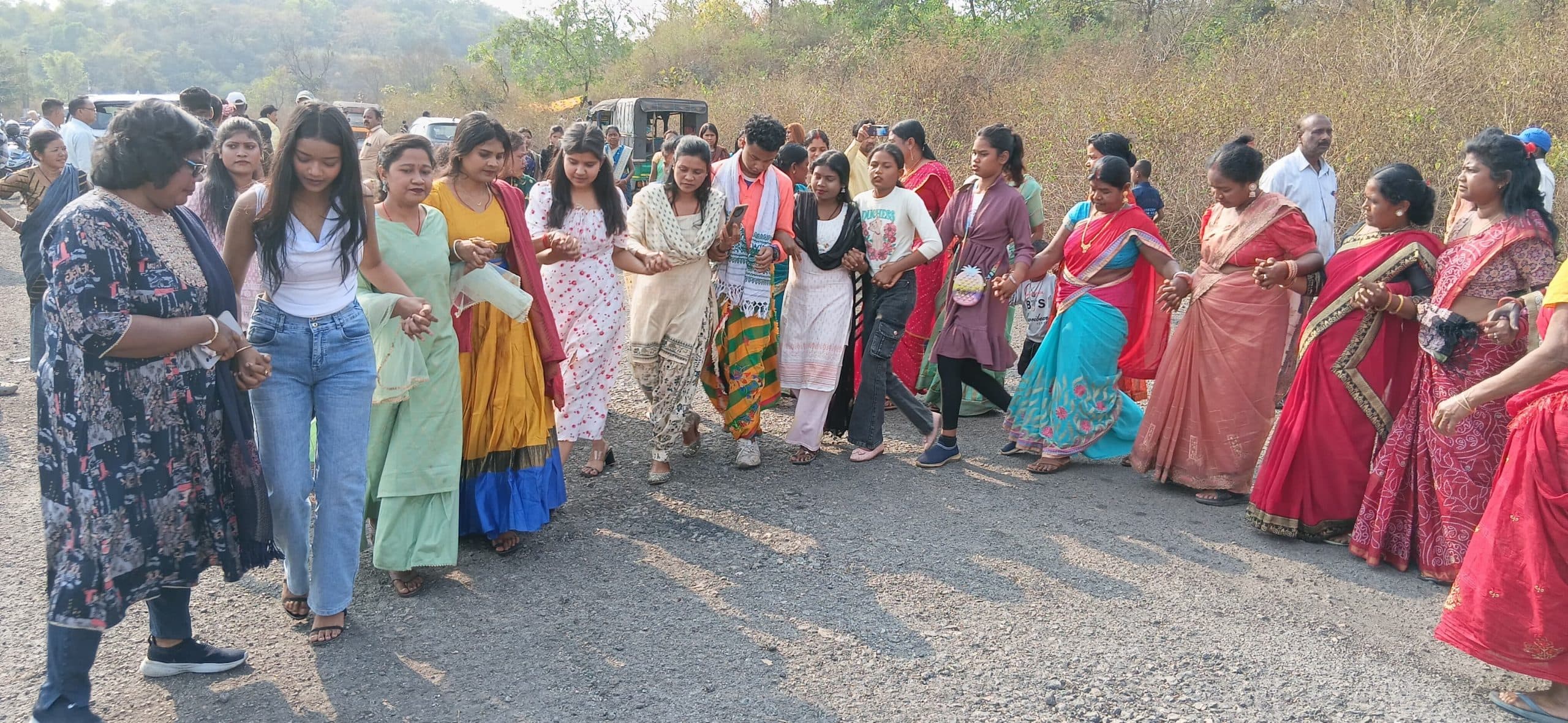 Bokaro News : आदिवासी हो समाज की एकजुटता पर दिया बल