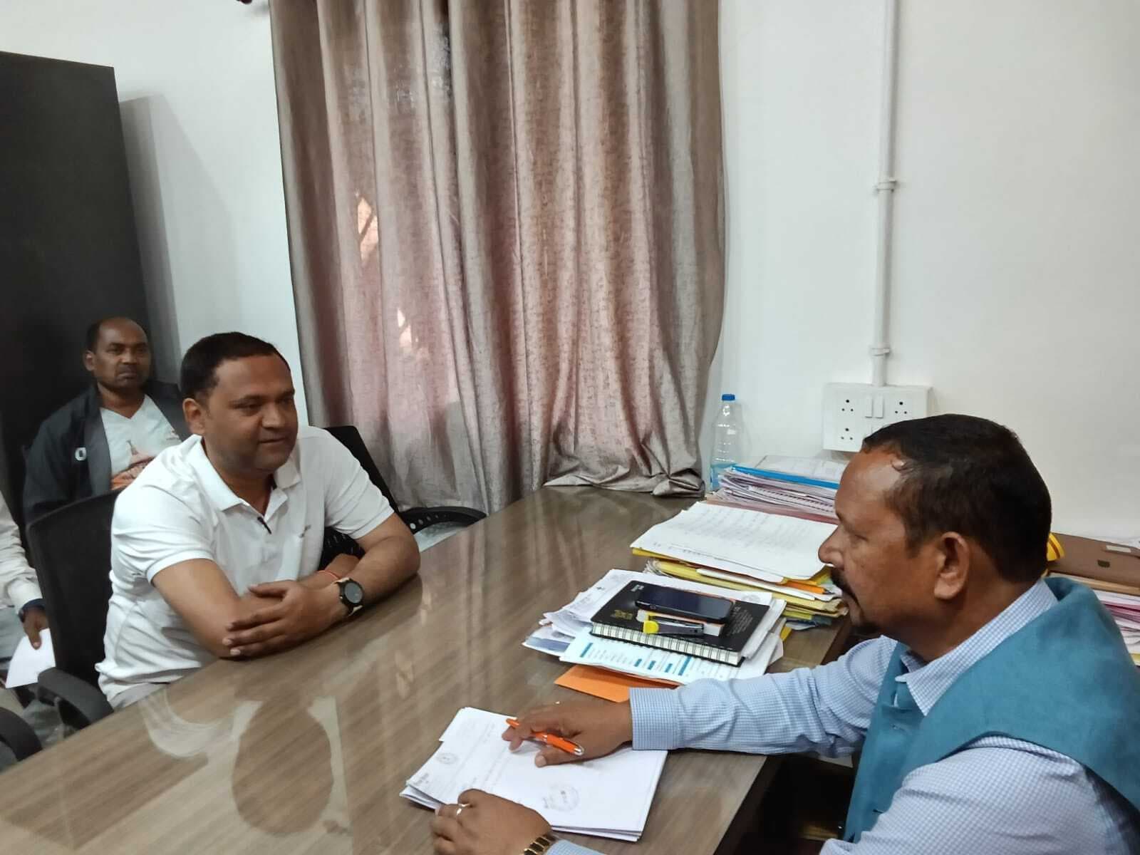 Chaibasa News : हिट एंड रन के पीड़ितों को नहीं मिल रहा मुआवजा