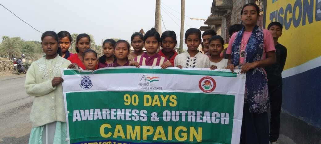 विधिक जागरुकता को लेकर नबीनगर में निकली प्रभात फेरी