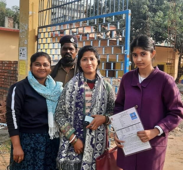 ऐच्छिक विषय की परीक्षा के साथ माध्यमिक परीक्षा  संपन्न