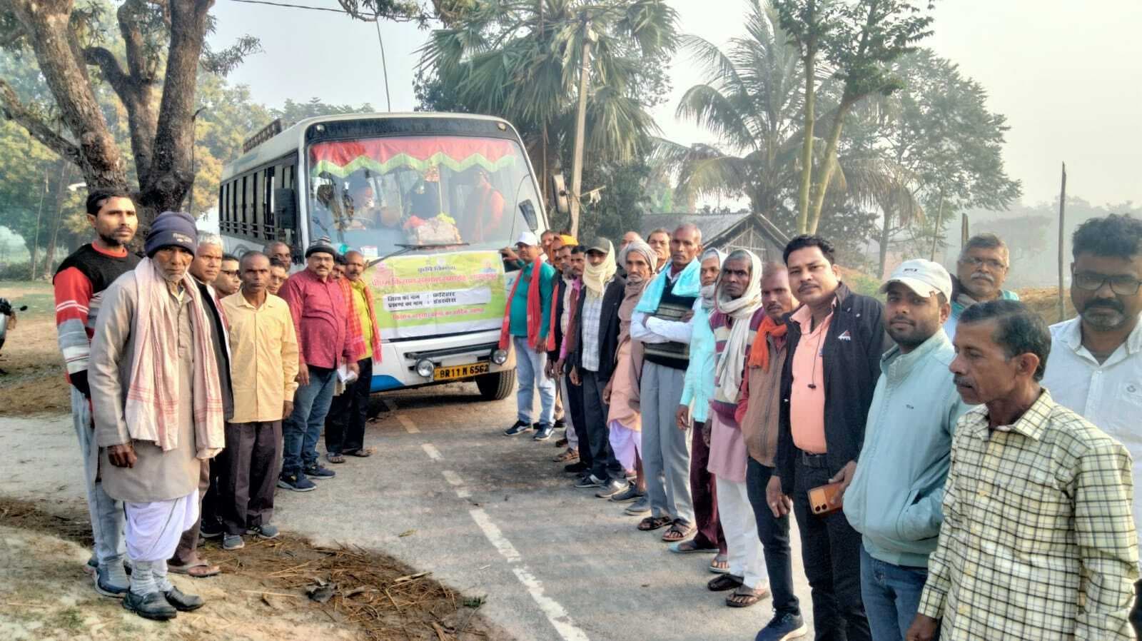 किसान सम्मान समारोह में 300 किसानों ने दी भागीदारी