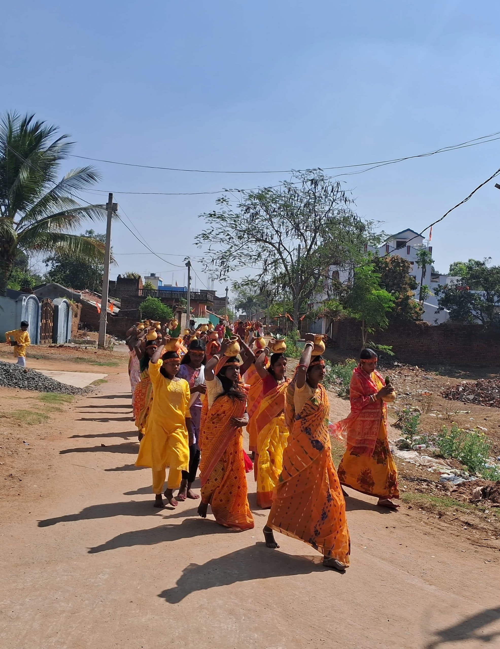 फतेहपुर में निकली भव्य कलश यात्रा, शिवमहापुराण कथा आज से