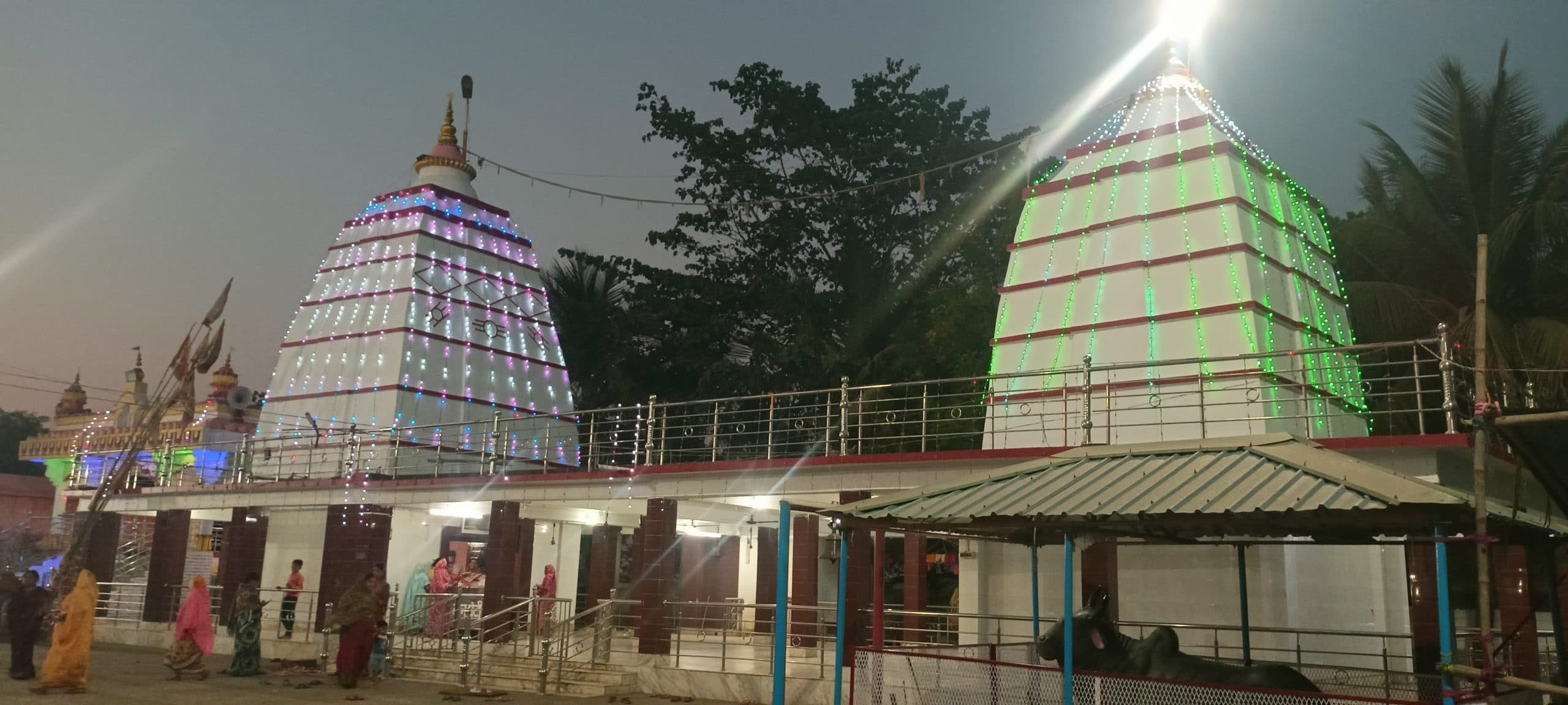 महाशिवरात्रि पर दुखिया बाबा मंदिर से निकली शिव बारात