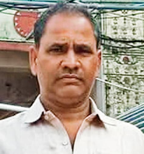 saran news. भोज खाने के बाद सड़क पर टहल रहे पंसस प्रतिनिधि की कार की टक्कर से मौत, हत्या की आशंका