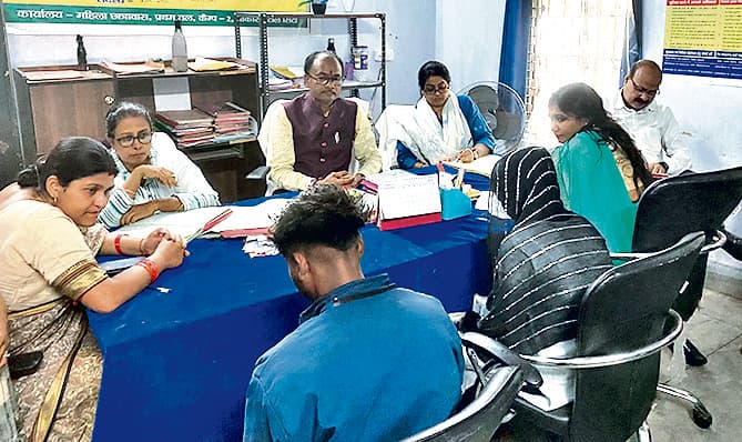 Bokaro News : नाबालिग लड़के और लड़की की शादी रुकवायी