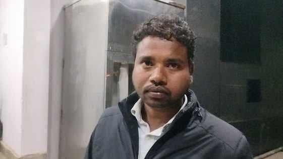 108 एंबुलेंस की राह देखता रहा मरीज, डेढ़ घंटे तक दर्द से तड़पने के बाद चली गयी जान