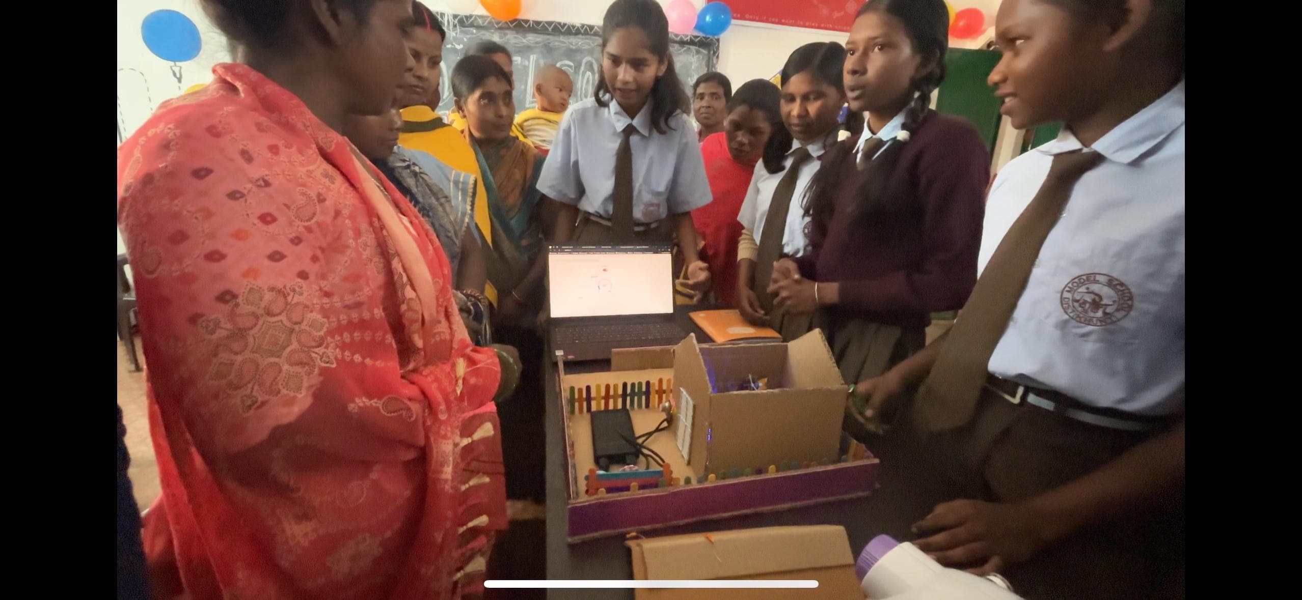 मॉडल स्कूल में अटल टिंकरिंग लैब का उदघाटन