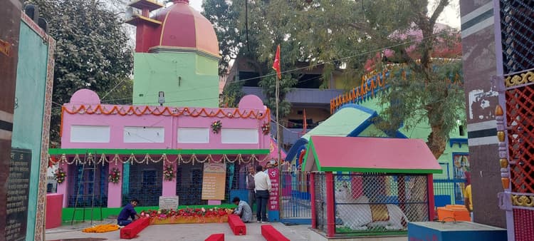 महाशिवरात्रि को लेकर शहर के सभी शिव मंदिर सजकर तैयार