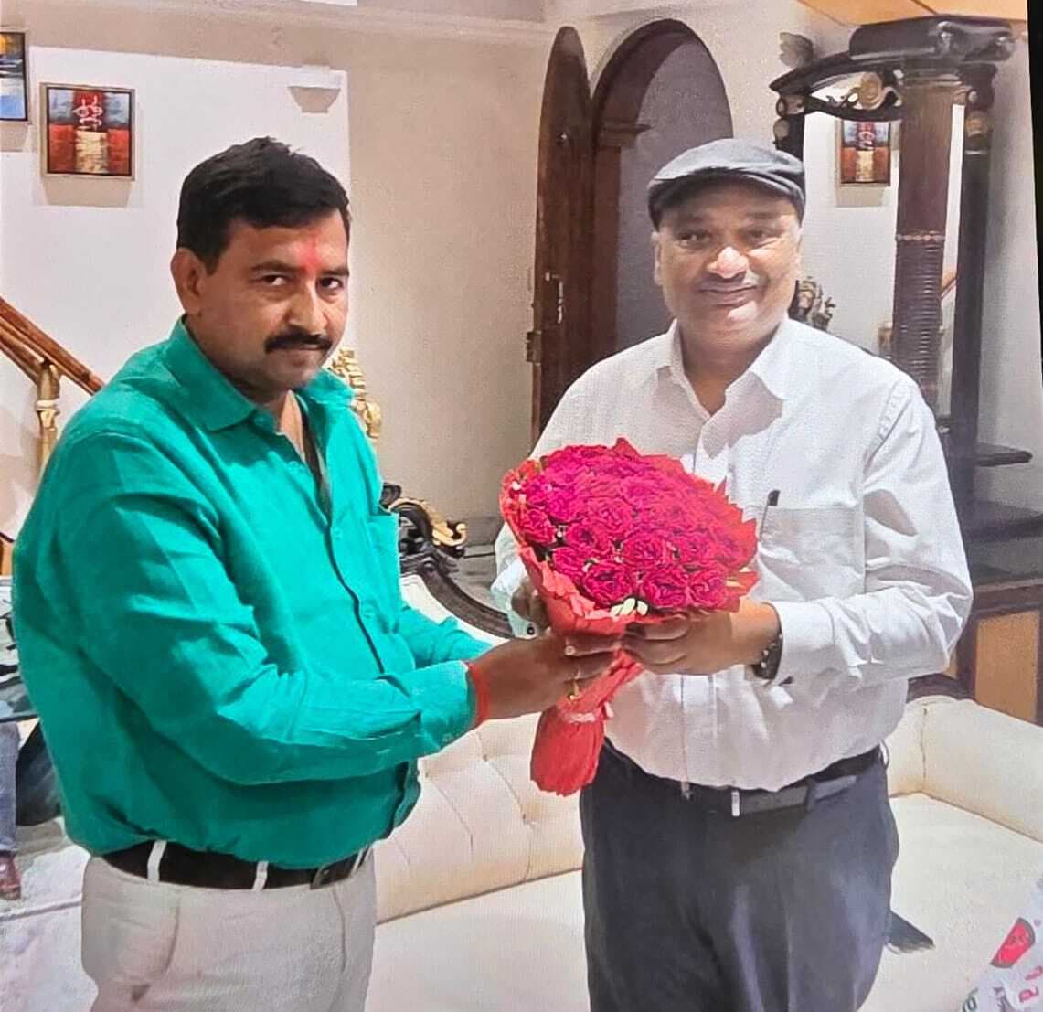 सुनील कुमार सिंह की सदस्यता बहाल करने पर विधायक ने दी बधाई