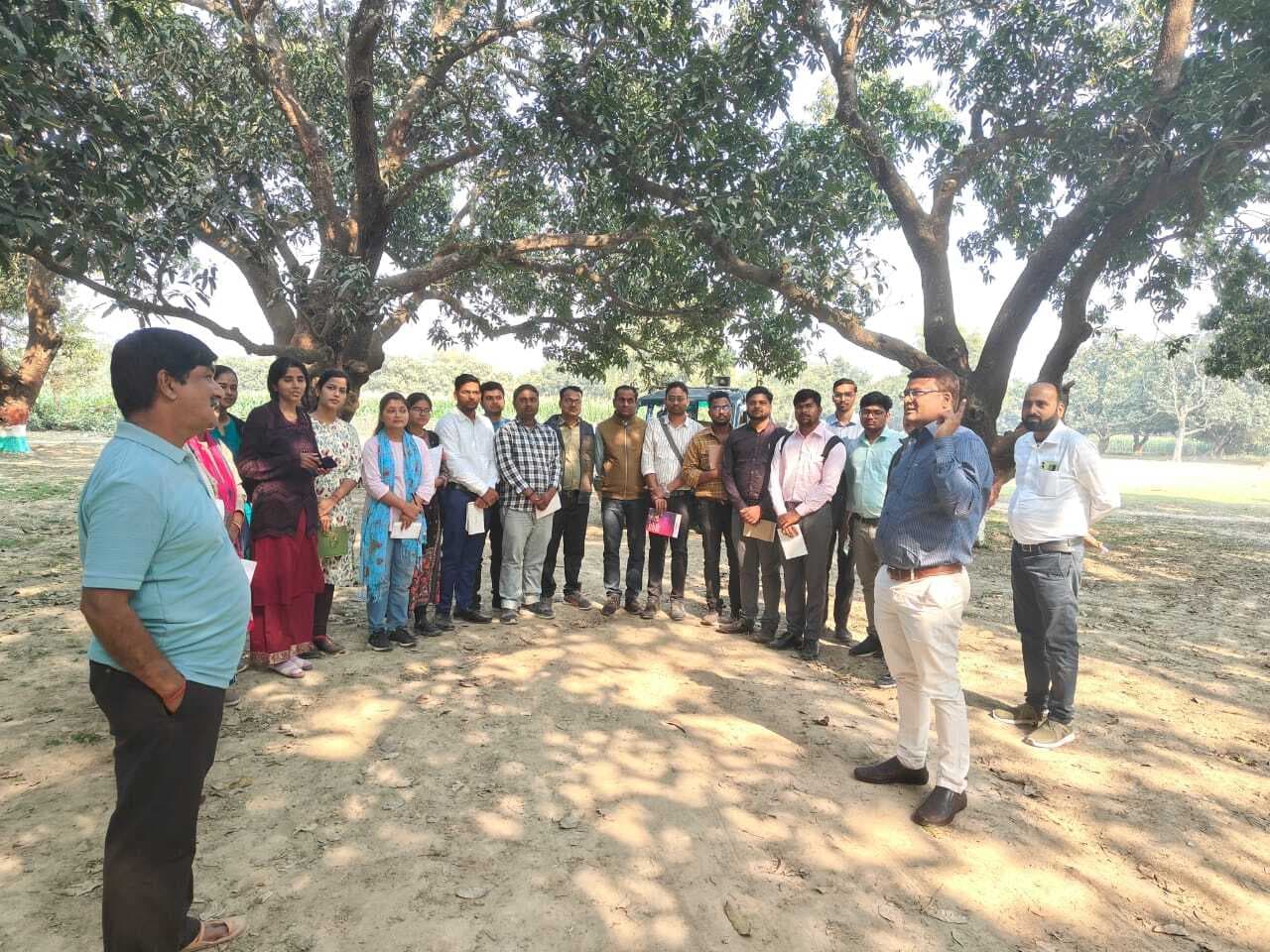 21 नवनियुक्त कृषि पदाधिकारियाें को दिया गया छह दिवसीय प्रशिक्षण